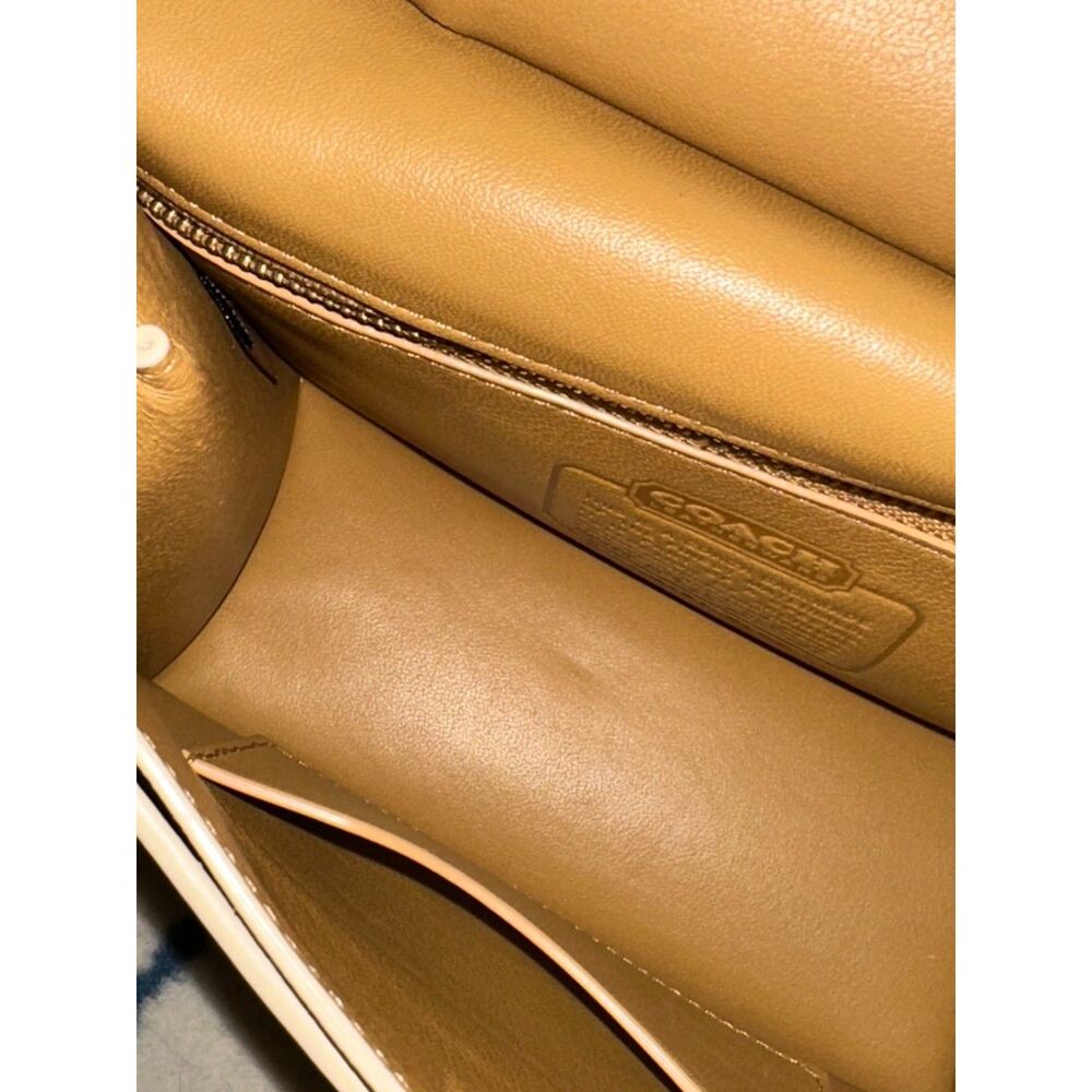 Coach 2021 Willis Top Handle 18 - Chalk - Picture 8 of 8